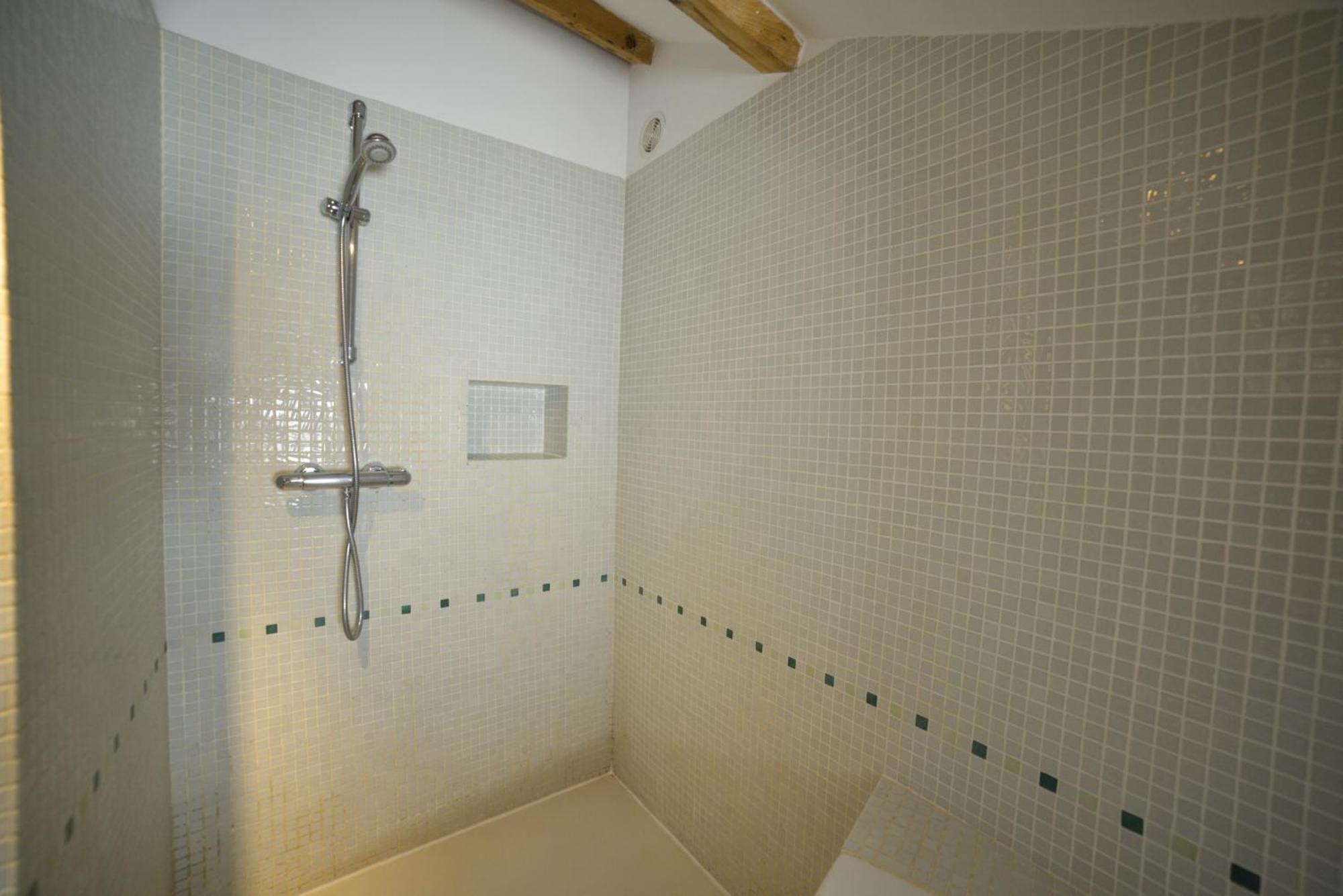 Les Caselles, Gite Et Maison D'Hotes Saint-Beauzely Bagian luar foto