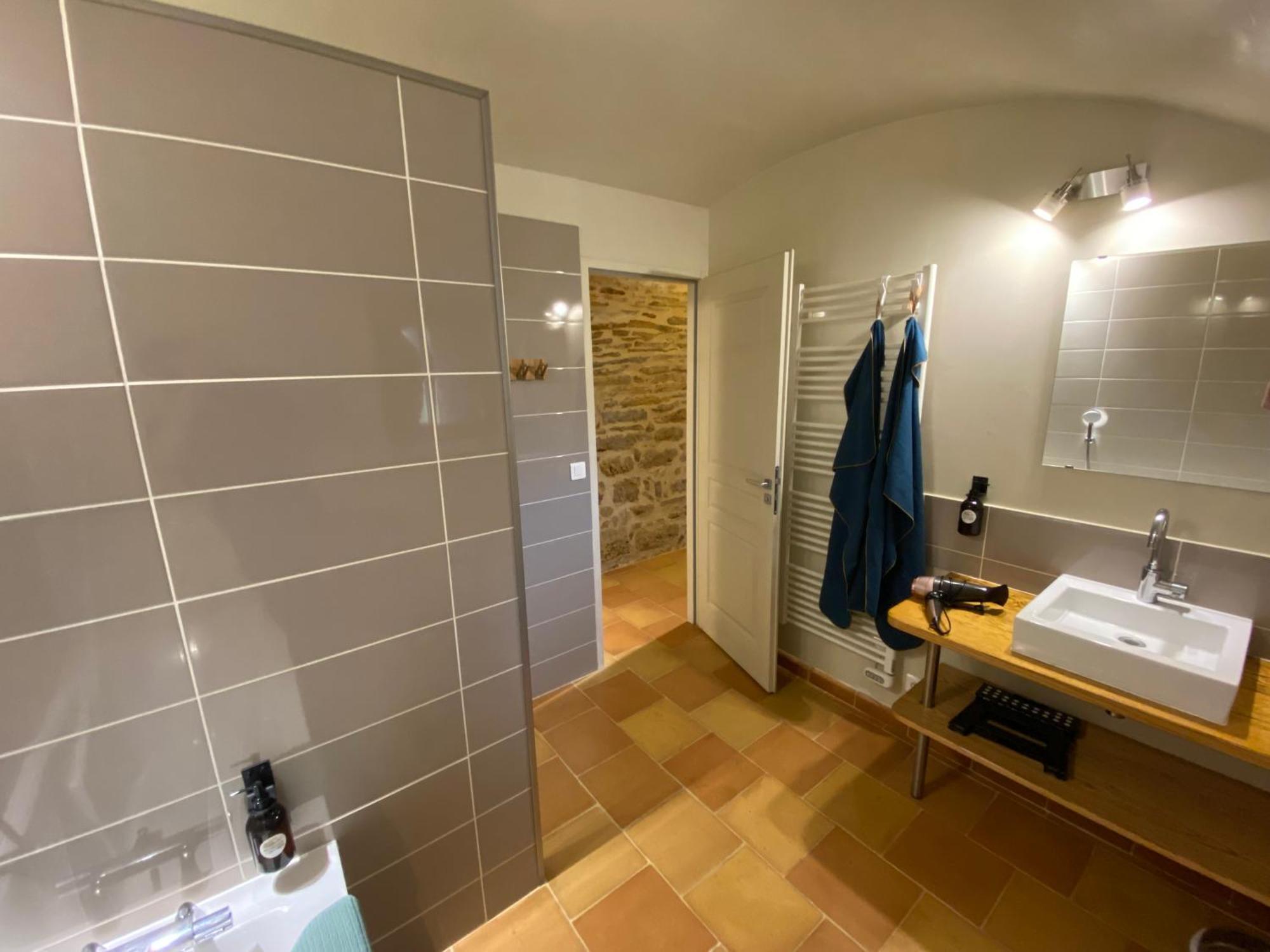 Les Caselles, Gite Et Maison D'Hotes Saint-Beauzely Bagian luar foto