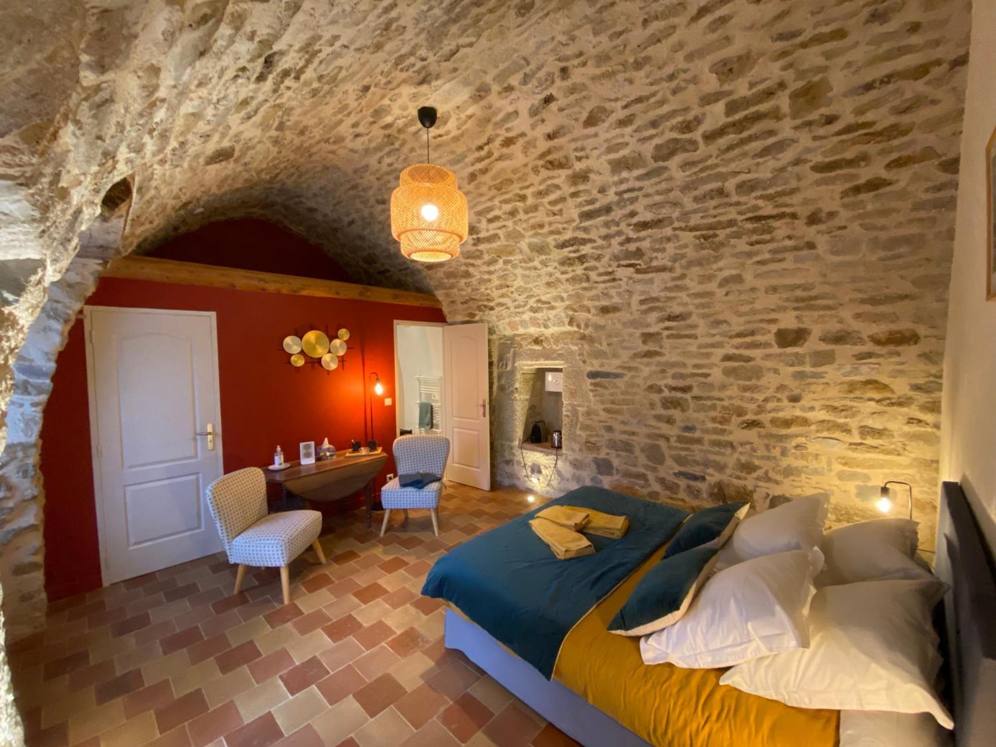 Les Caselles, Gite Et Maison D'Hotes Saint-Beauzely Bagian luar foto