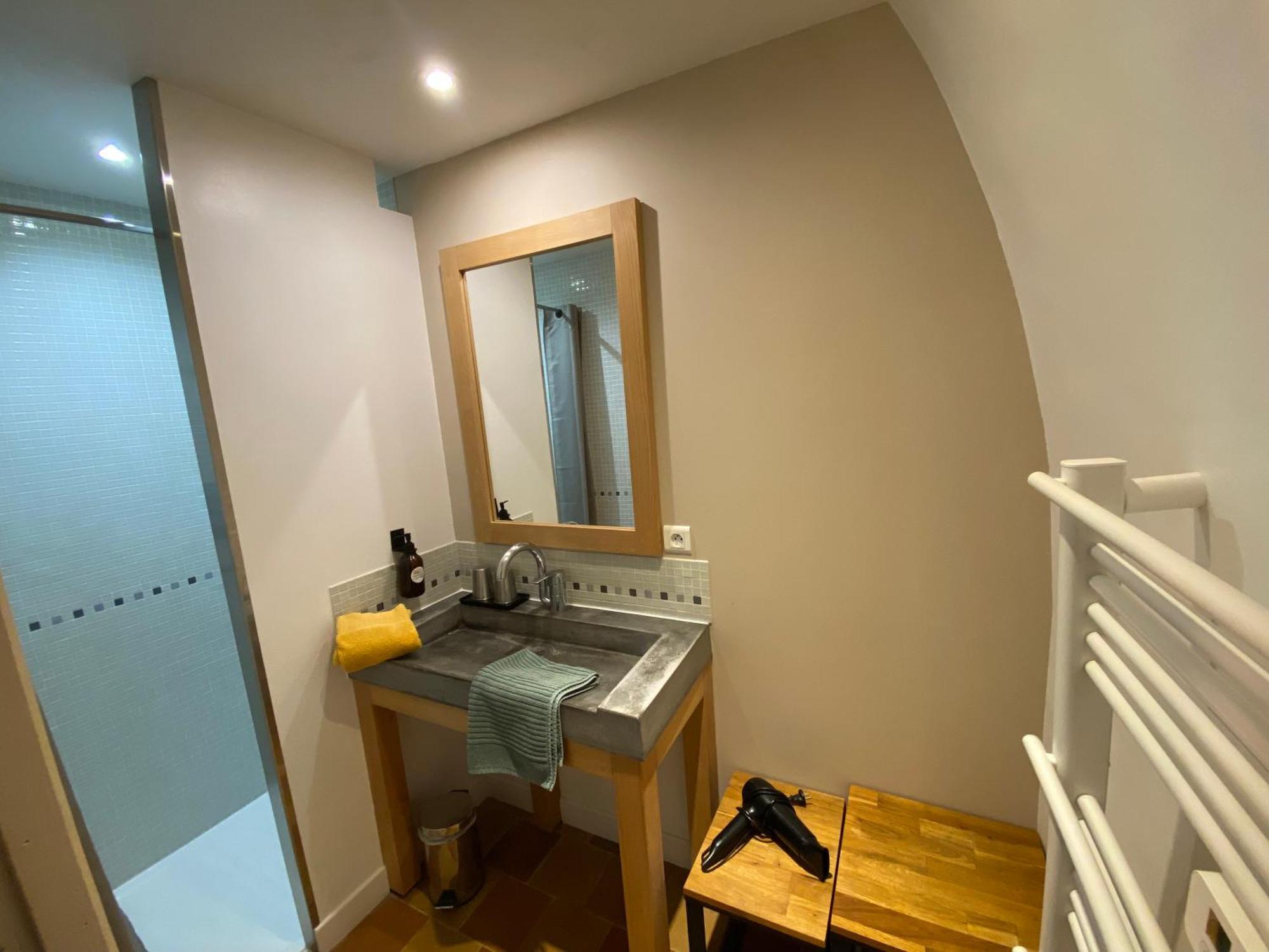 Les Caselles, Gite Et Maison D'Hotes Saint-Beauzely Bagian luar foto